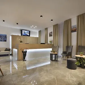 **** Hotel Season República Checa
