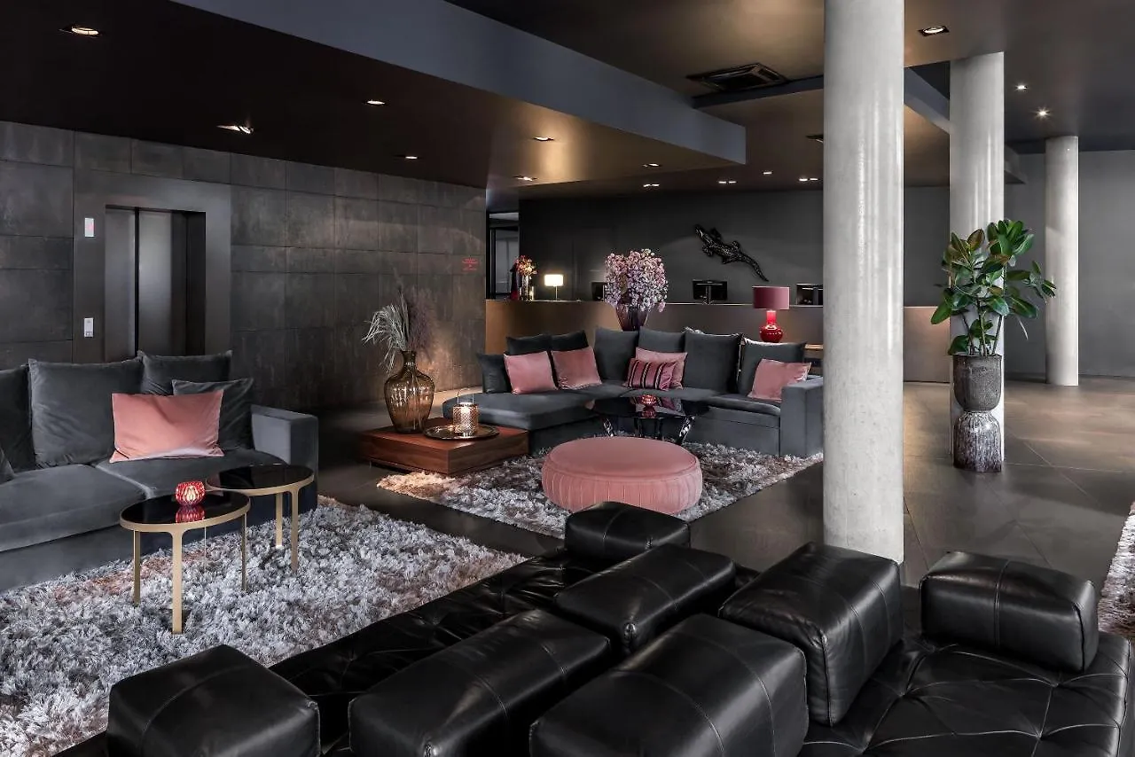 Hotel Amano Rooms & Apartments Berlin 3*,